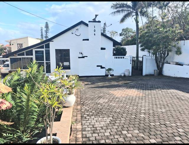 3 BEDROOM HOUSE FOR SALE IN BLUFF